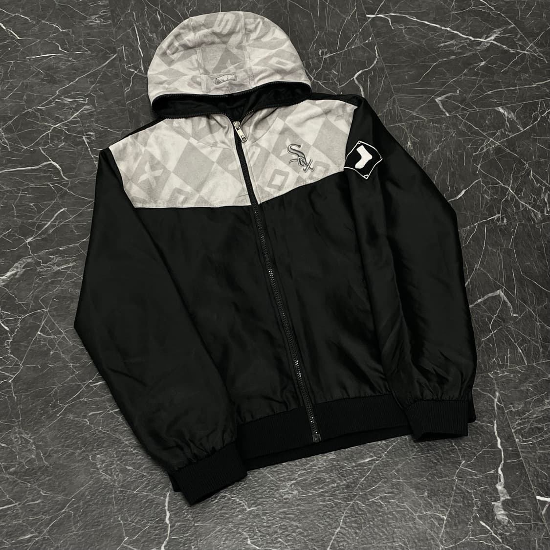 XL MLB 화이트삭스 비대칭 배색 후드 바람막이 상품이미지4