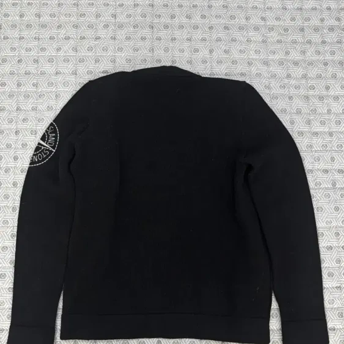 스톤아일랜드 블랙 가디건 남90 최상 상품이미지9