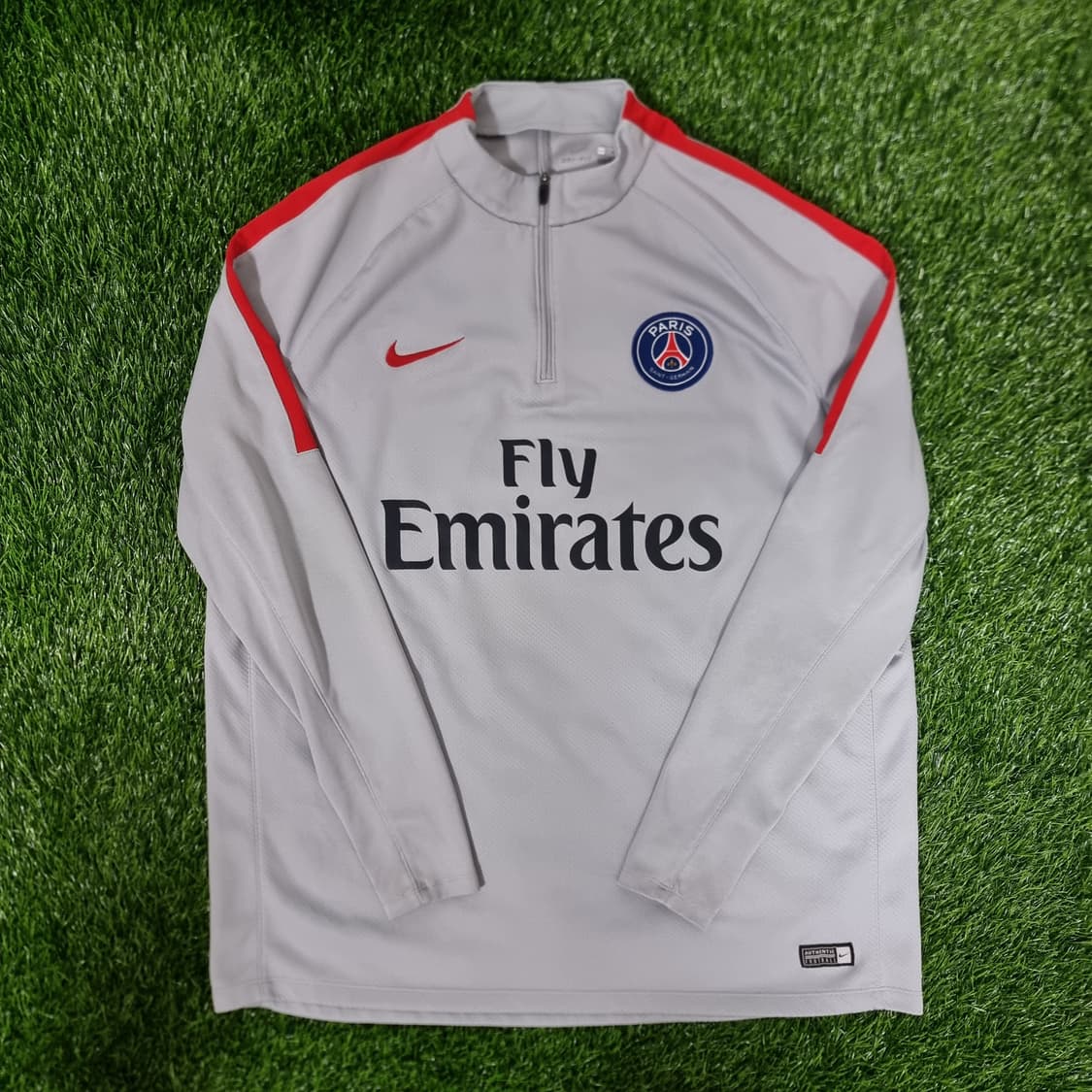 17-18시즌 파리생제르망 나이키 드릴탑 상품이미지3