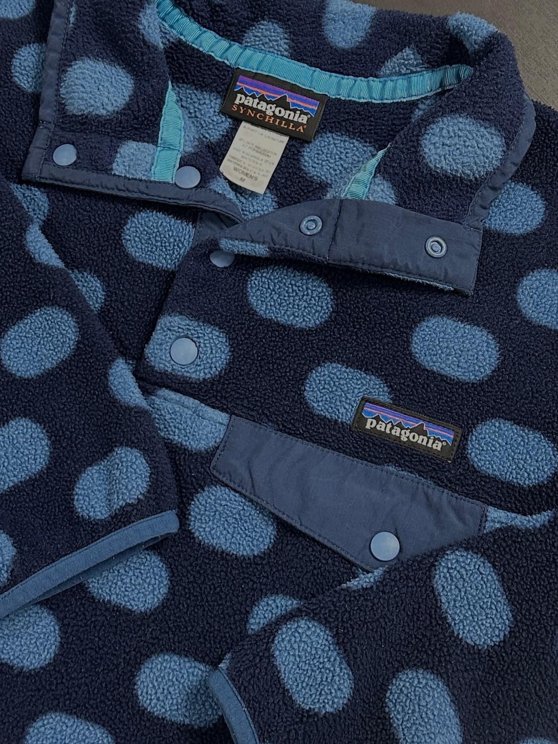 파타고니아 신칠라 도트 땡땡이 M 상품이미지1