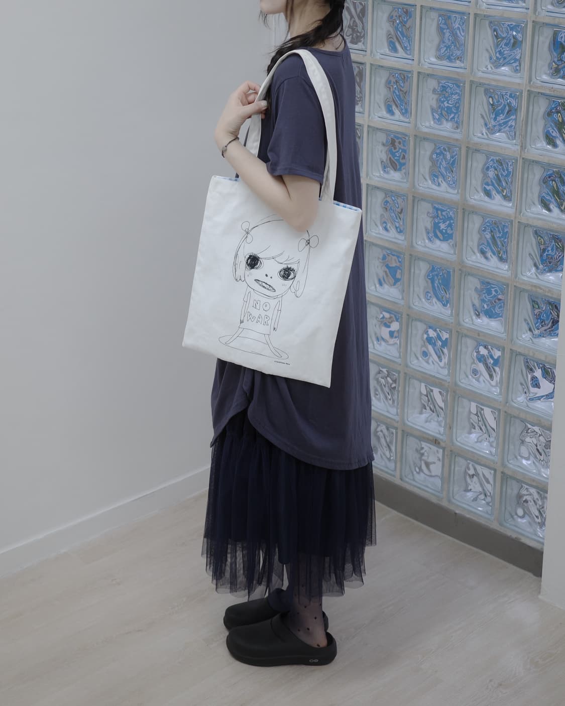 yoshitomo nara “no war” bag 상품이미지1