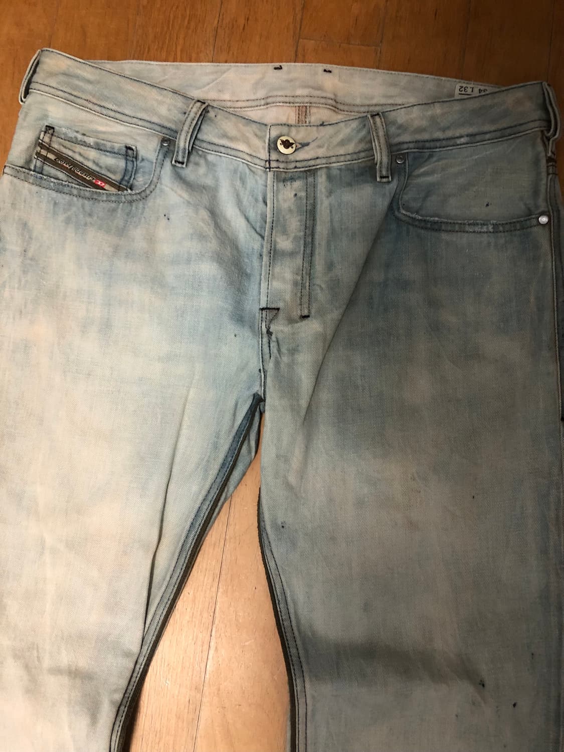 디젤 자티니 빈티지 연청 페인팅 데미지 부츠컷 데님팬츠 34 상품이미지3