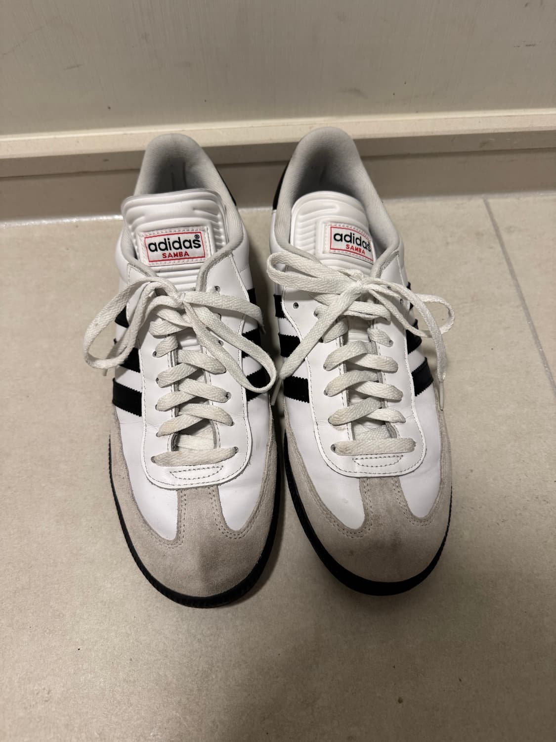아디다스 삼바 클래식 US10 판매합니다  상품이미지2