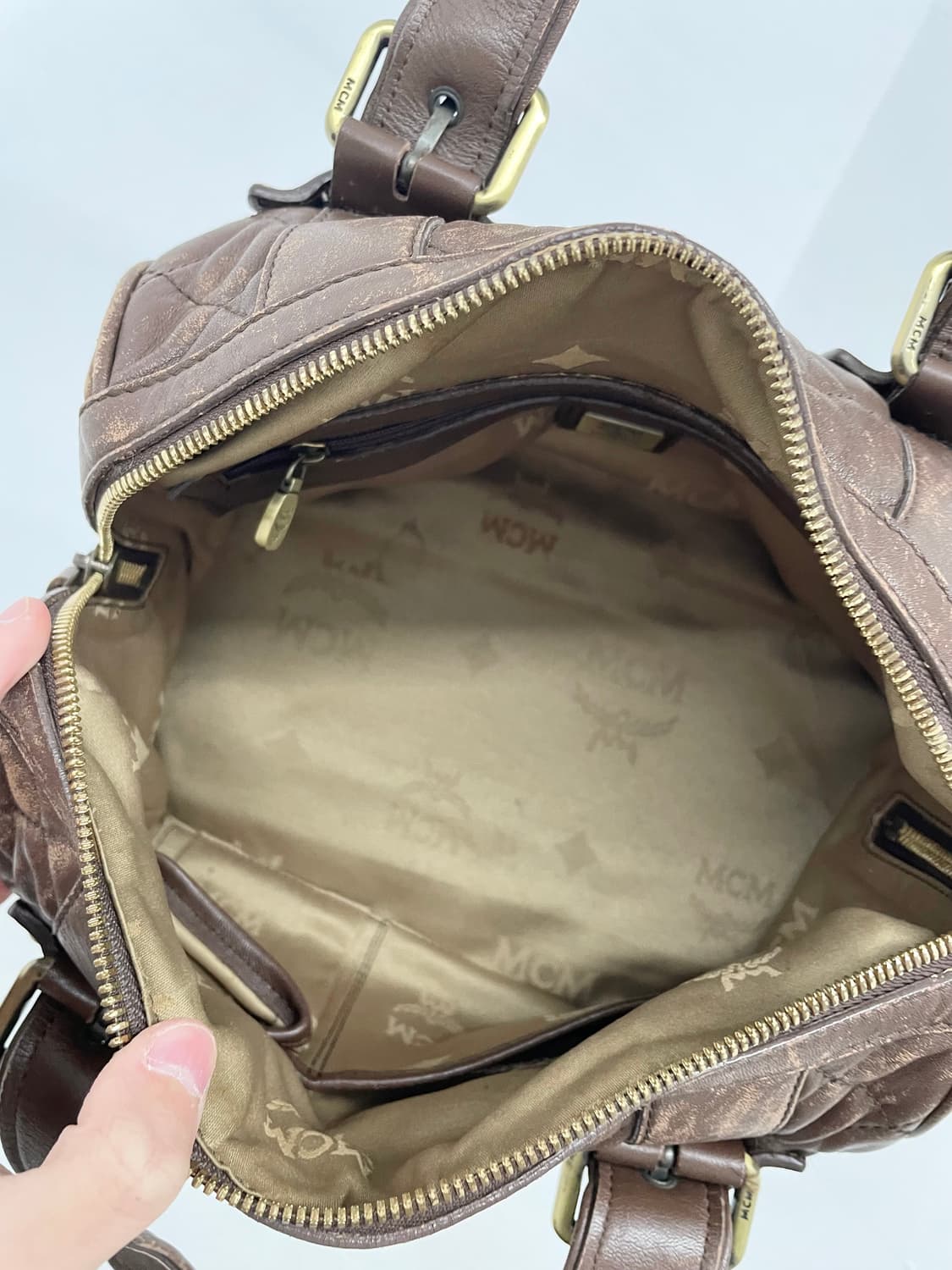 mcm 브라운 퀼팅 레더 보스톤백 *극레어 상품이미지10