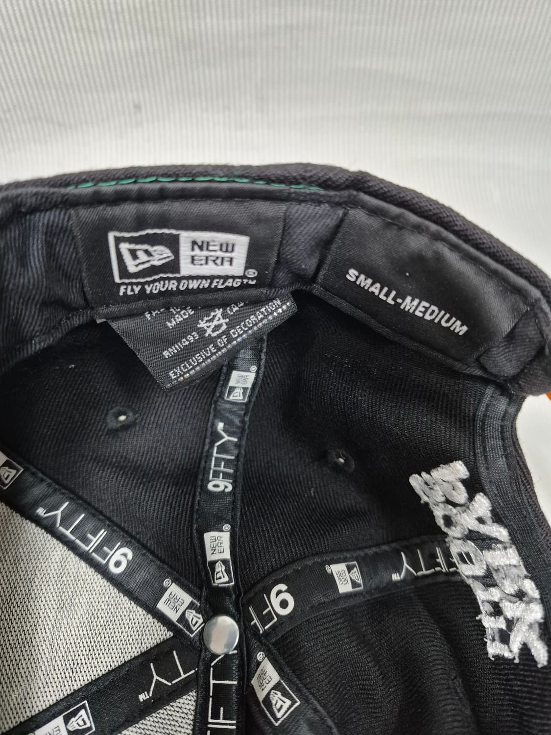 뉴에라 사우스파크 카일 스냅백 모자 상품이미지4