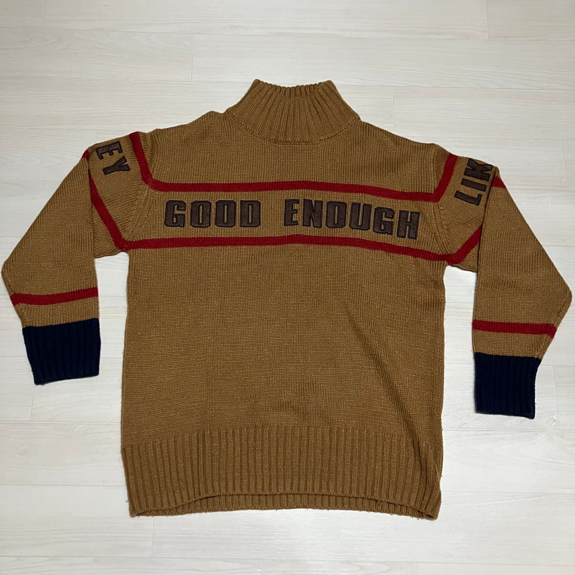 갈색 반폴라 니트 상품이미지1