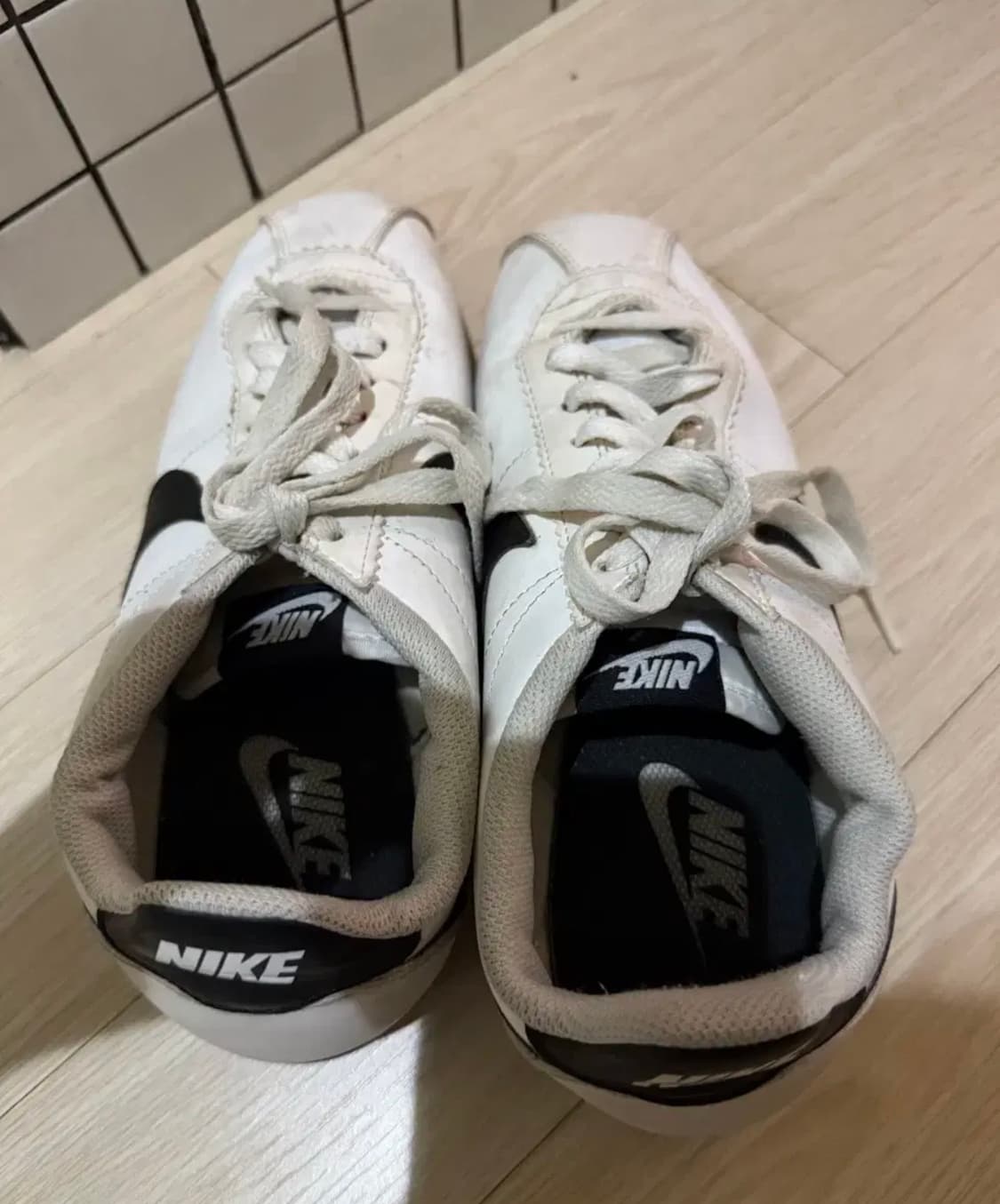 나이키 클래식 코르테즈 레더 흰검 250 상품이미지3