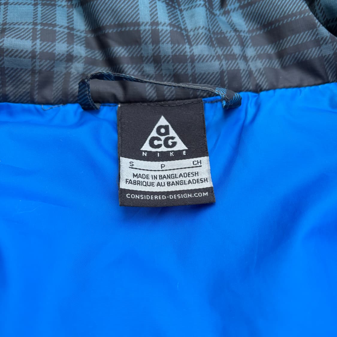 나이키 ACG 800 구스 타탄체크 패턴 패딩 상품이미지4