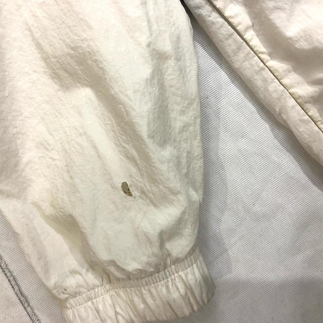 나이키 빅스우시 화이트 바람막이 XL 상품이미지6