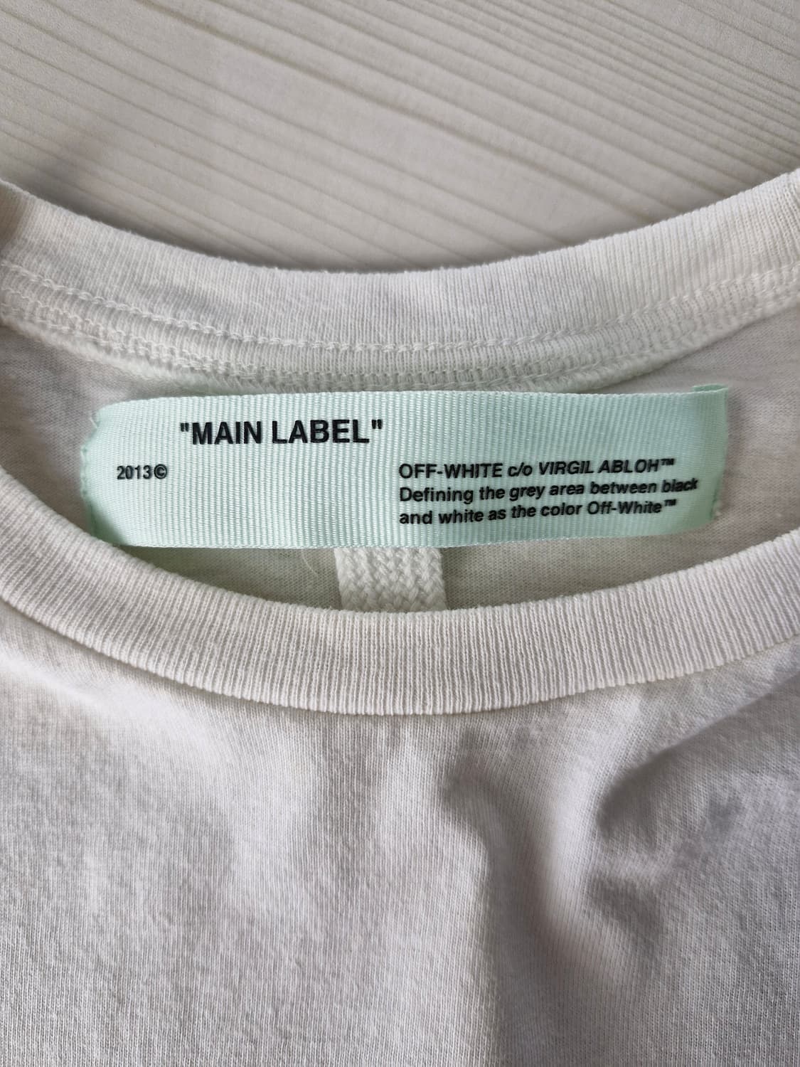 오프화이트 Off-White 유화 에로우 롱슬리브_M 상품이미지8