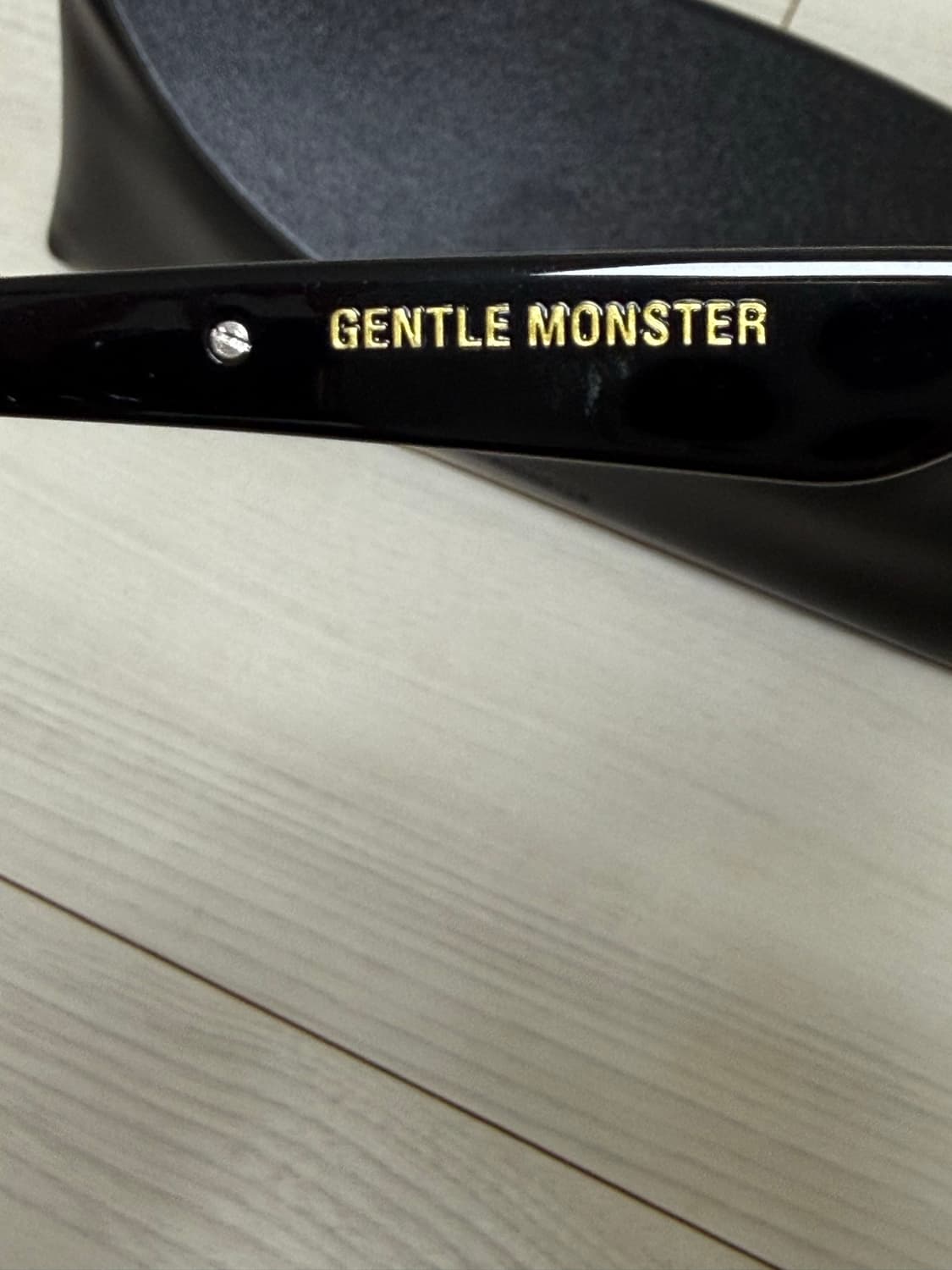 GENTLEMONSTER LOTI-01 로티 블랙 상품이미지4