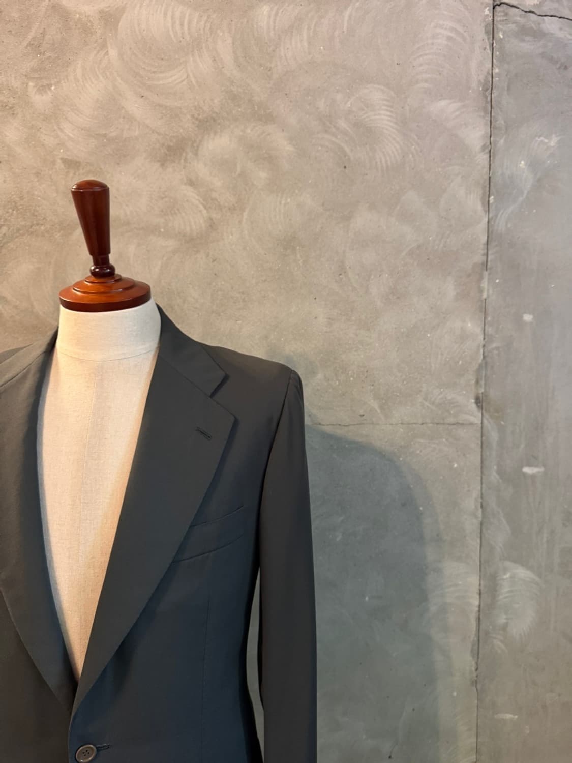 Kiton 키톤 테일러드 자켓 105 상품이미지4
