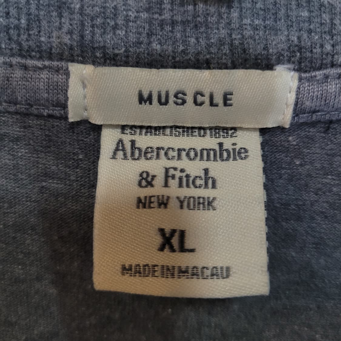Abercrombie 아베크롬비 빈티지 빅로고 셔츠  상품이미지4