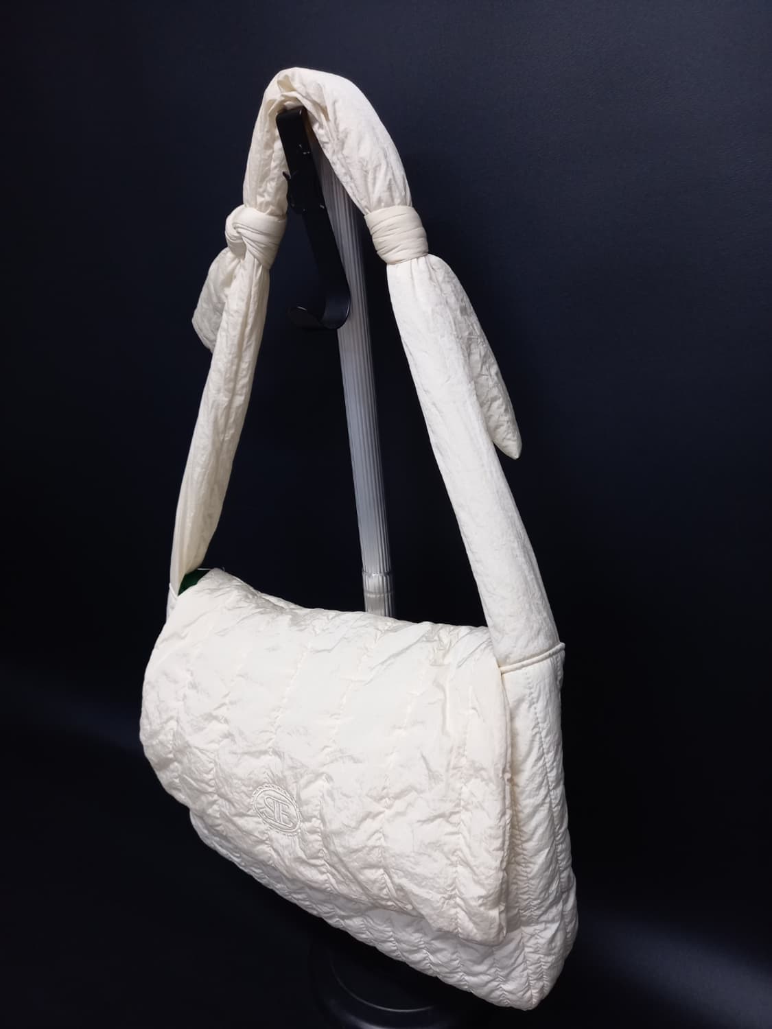 시엔느 패딩 궐팅 숄더 크로스바디백 구름백 상품이미지3