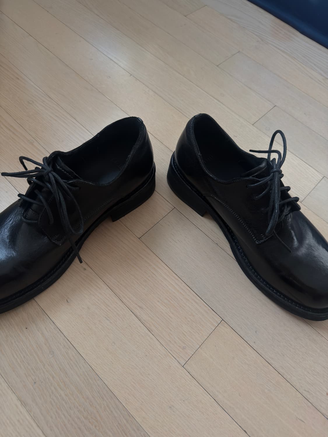 위더로드 / 헨리 홀스레더 4홀 더비슈즈 블랙 워싱 / 280 상품이미지6