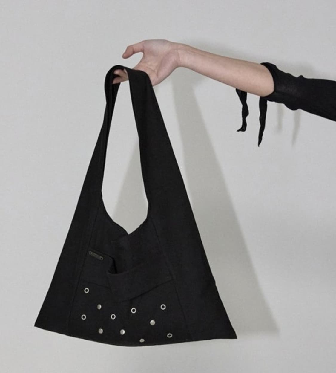 이네기 숄더백 상품이미지1