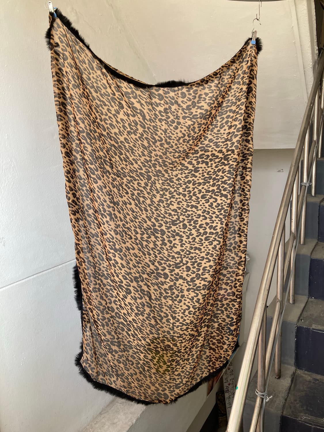 빈티지 레오파드 퍼 패브릭 상품이미지1