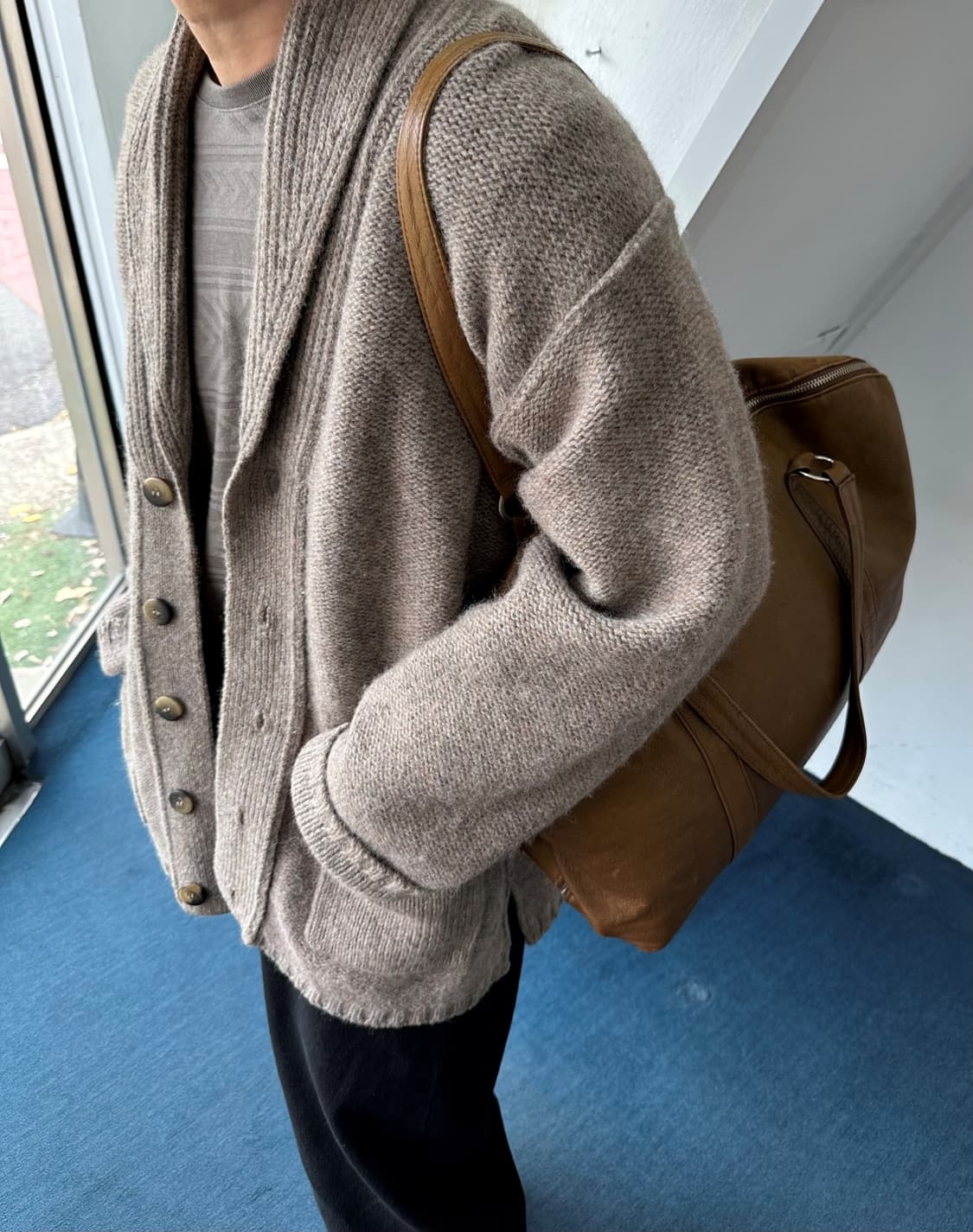 Low gauge pattern heavy knit cardigan 상품이미지1