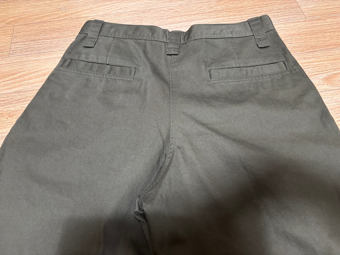 유니클로 U 올리브 와이드 팬츠 31인치 상품이미지2