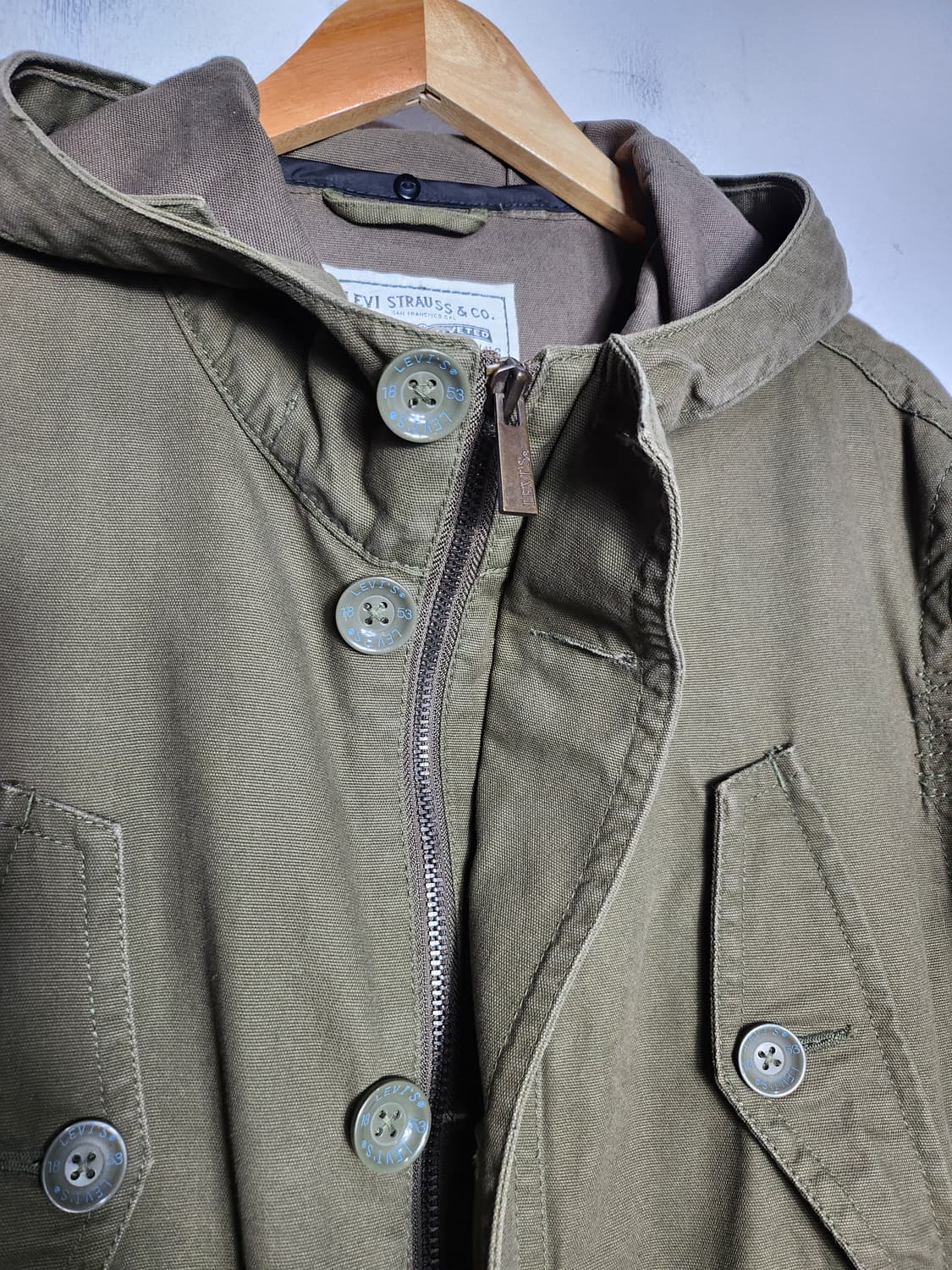 리바이스 밀리터리 후드 야상 자켓 상품이미지3