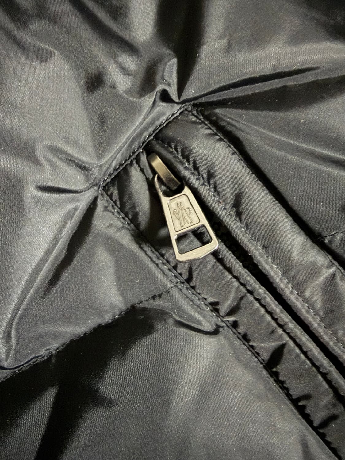 몽클레어 마야프 패딩 블랙 상품이미지3