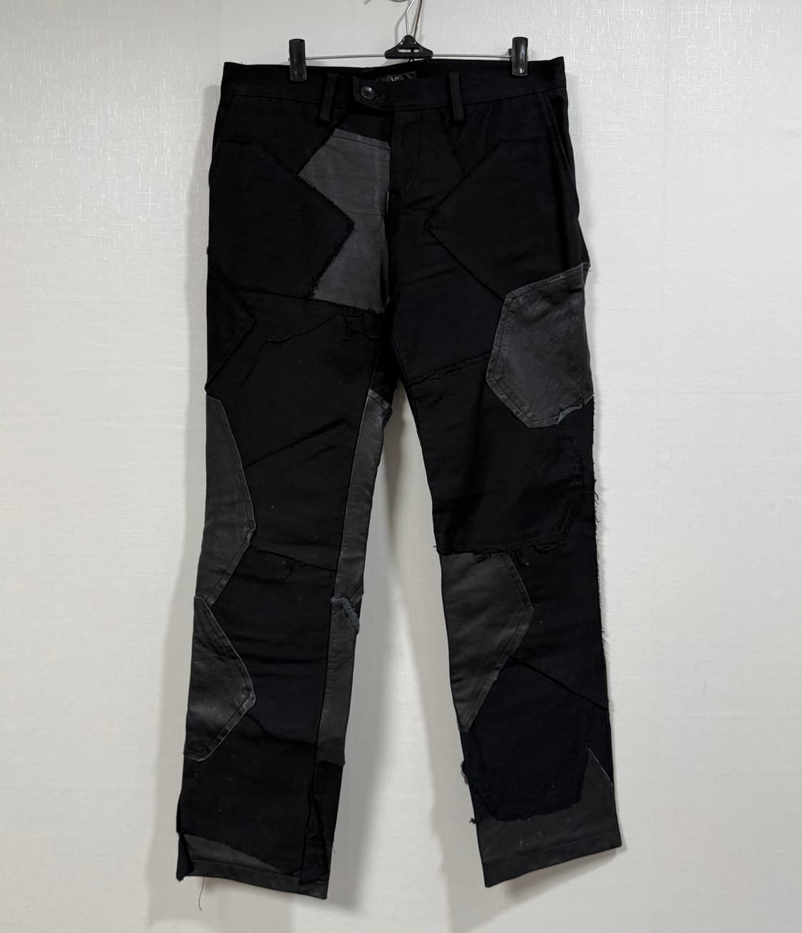 요지야마모토 아카이브 카우레더패치 러프아웃 팬츠 상품이미지2