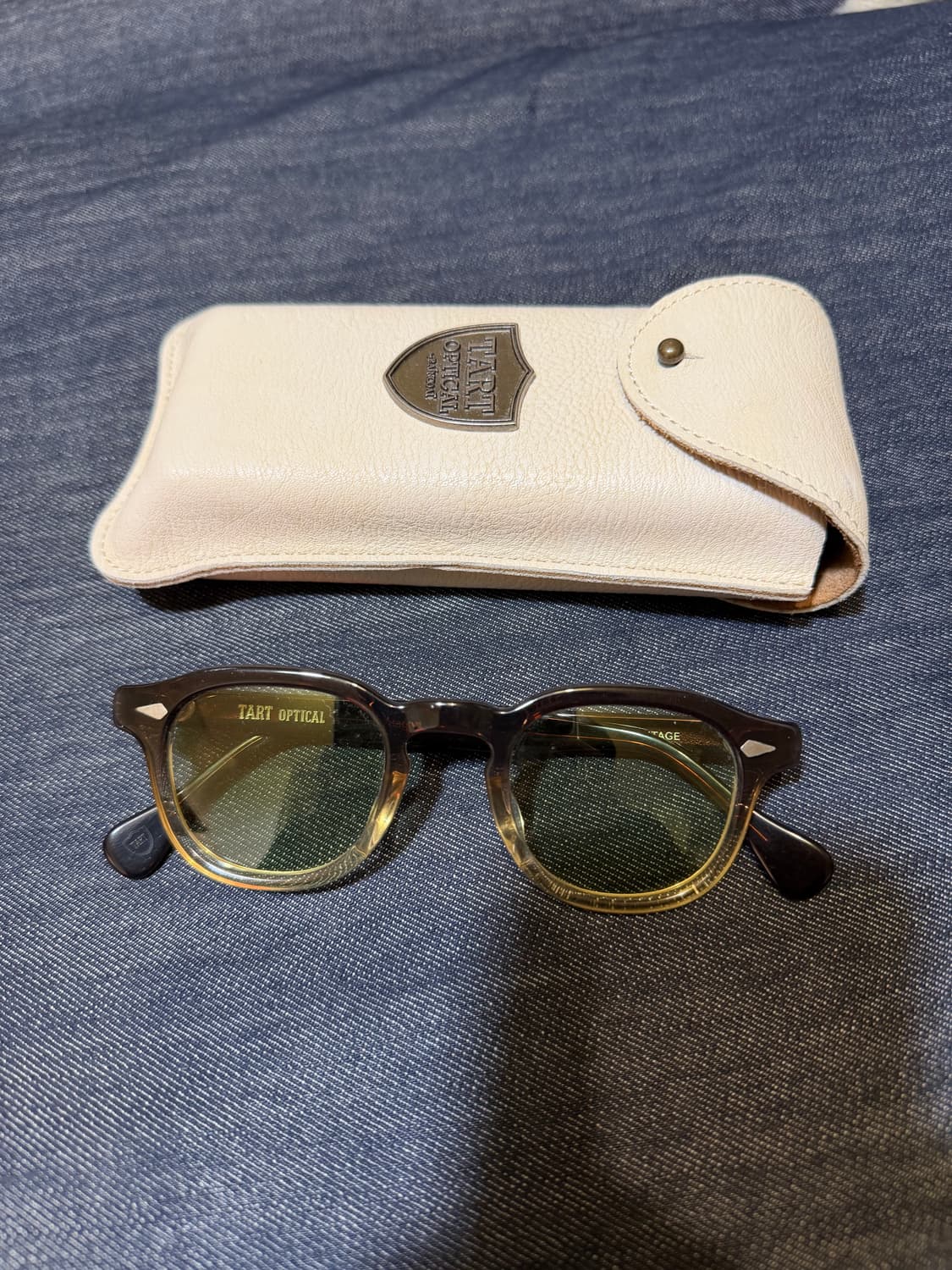 타르트옵티컬 아넬 헤리티지  브라운 그라데이션 46 상품이미지1