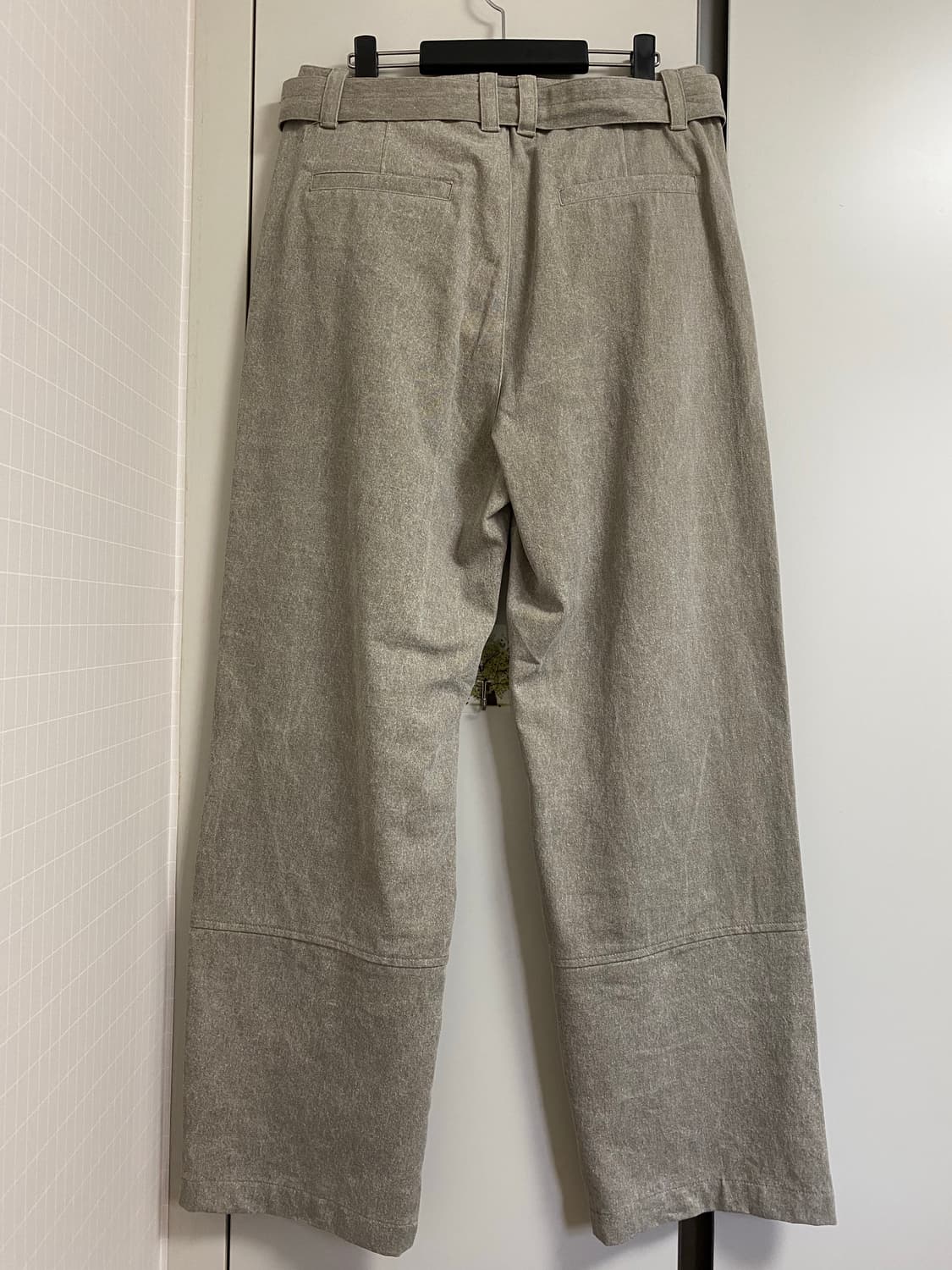 비슬로우 원턱 워시드 벨티드 샌드30 상품이미지3