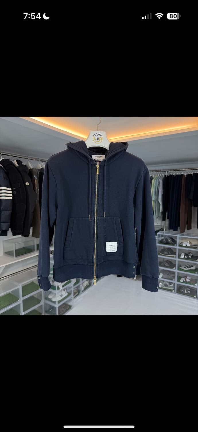 [리오브전포점] 톰브라운 백삼선 스트라이프 금장 후드집업 상품이미지2