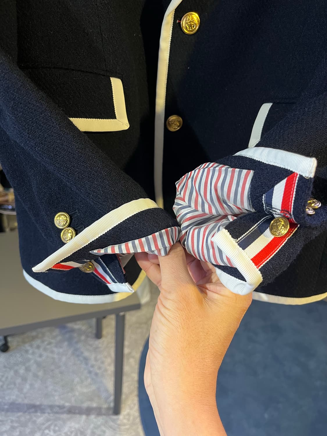 톰 브라운 × 니만마커스 × 타겟 울 블레이져 상품이미지5