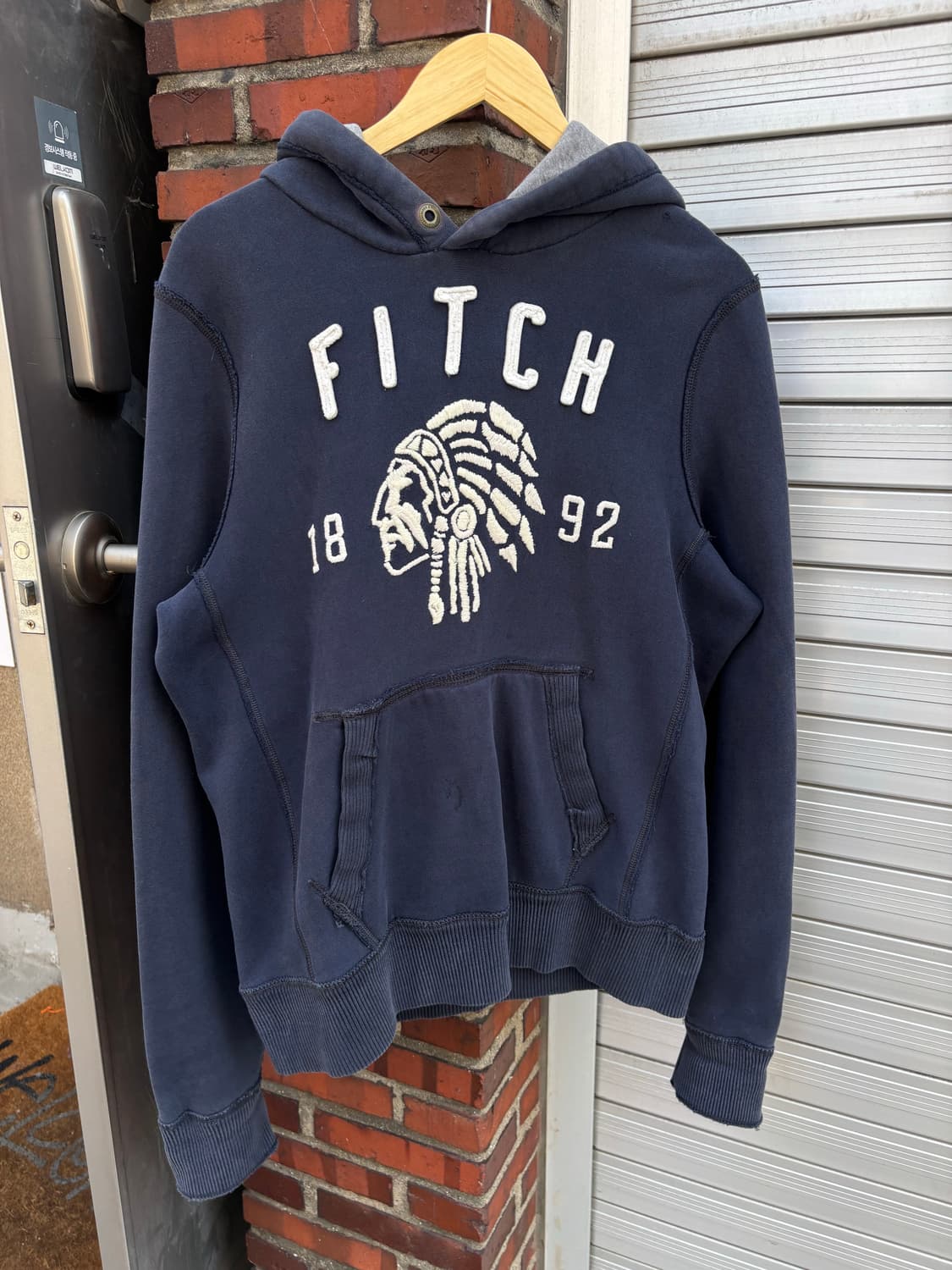 아베크롬비 인디언 자수 네이비 후드티  상품이미지1