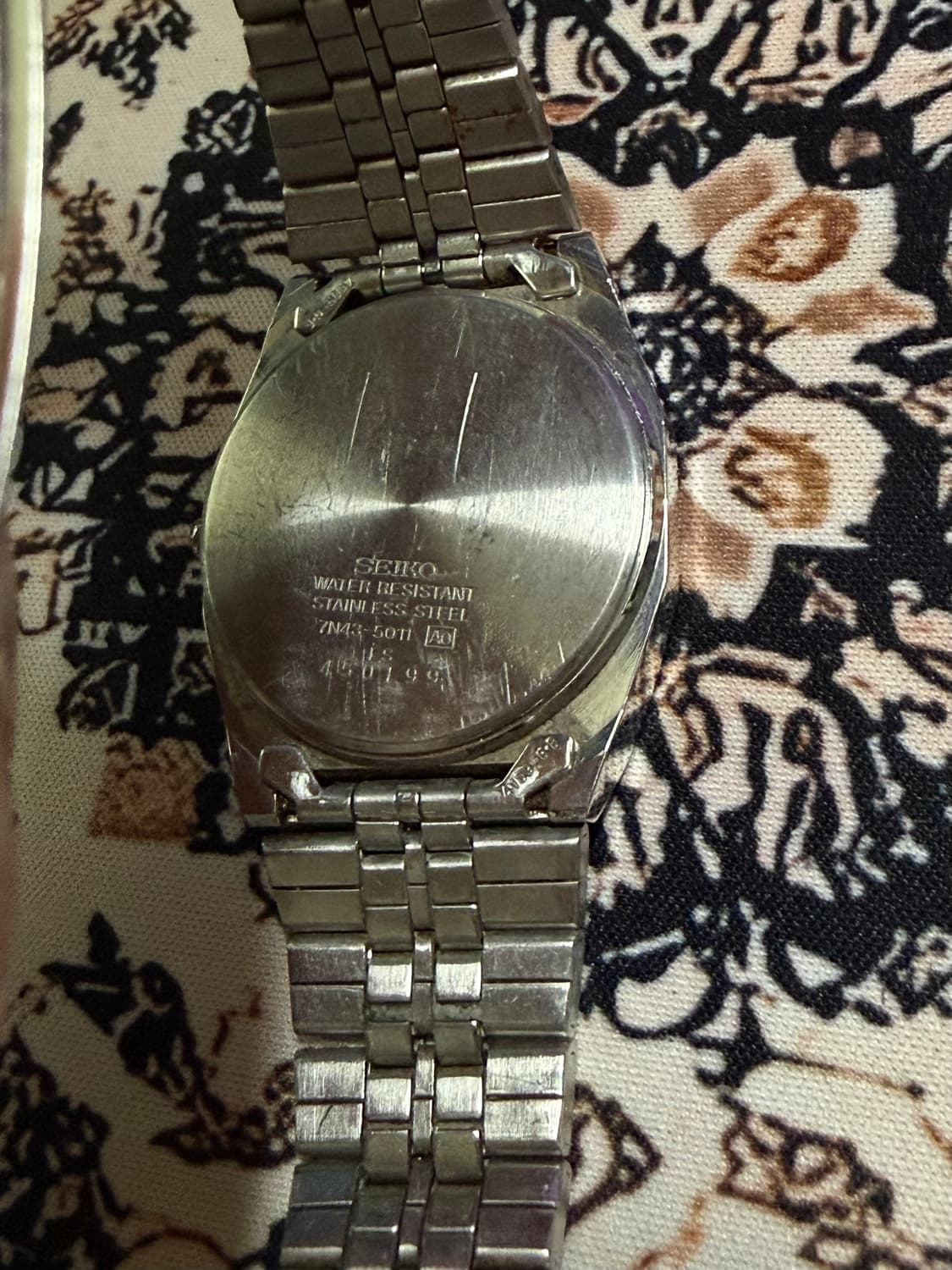 SEIKO 빈티지 쿼츠 시계 상품이미지3