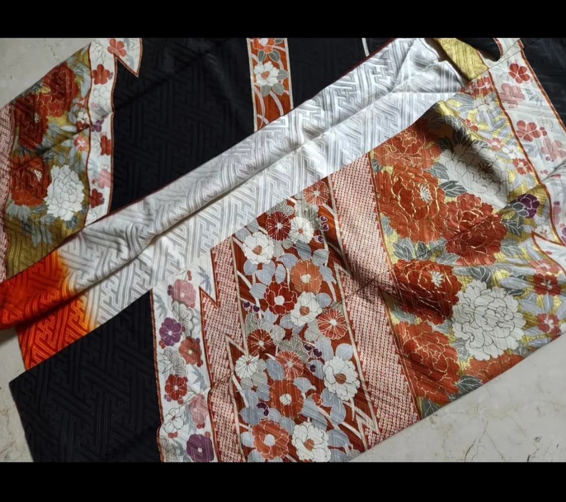 일본 장인제작 실크 후리소데 기모노+오비+속 기모노 세트2 상품이미지3