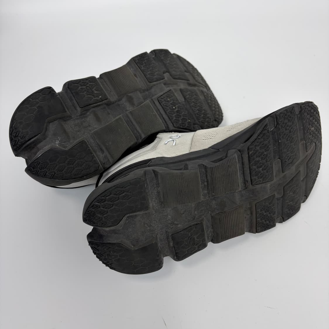 온러닝 클라우드플라이어 5 신발 운동화 상품이미지8