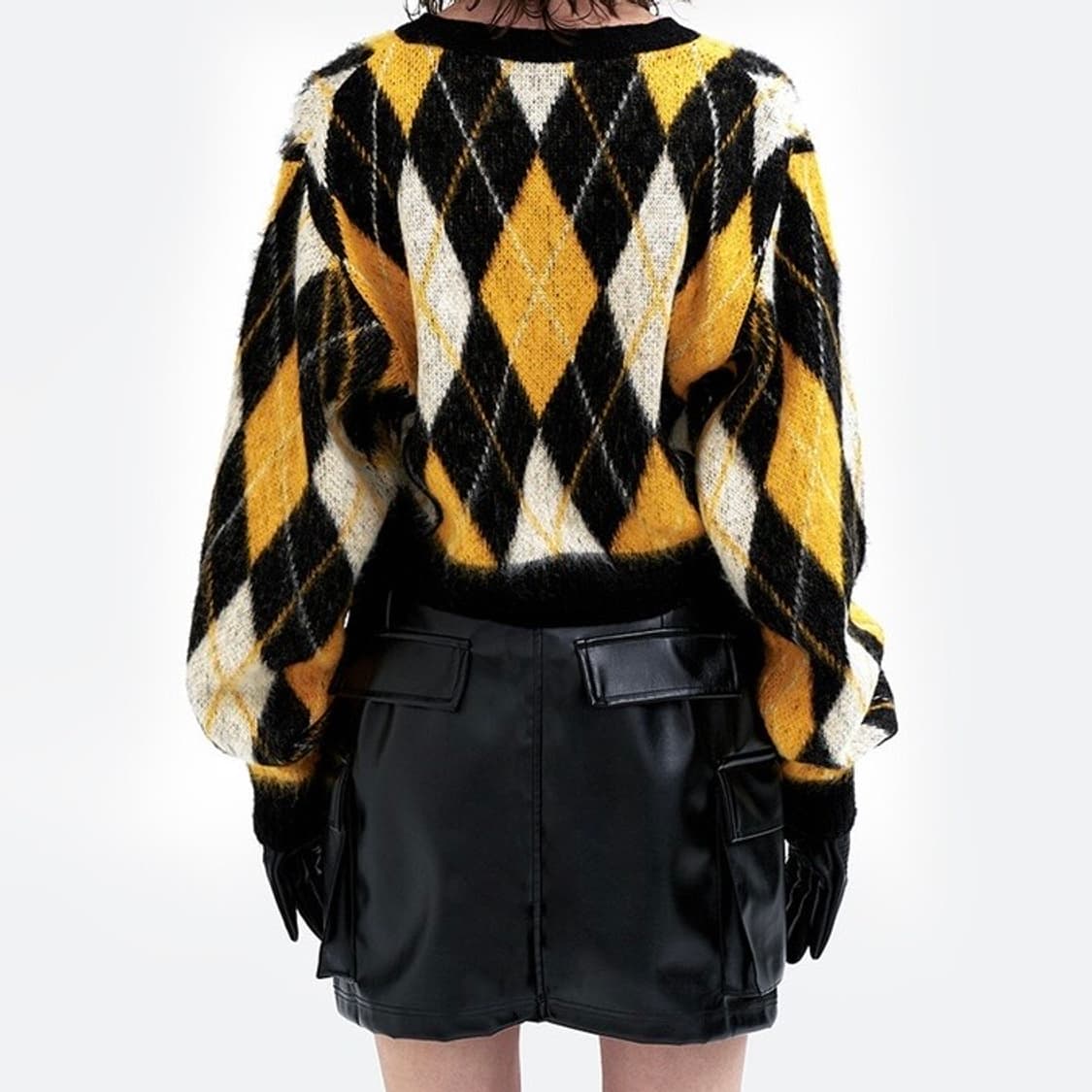 (무료배송) leey 아가일 세미 크롭 가디건 상품이미지3