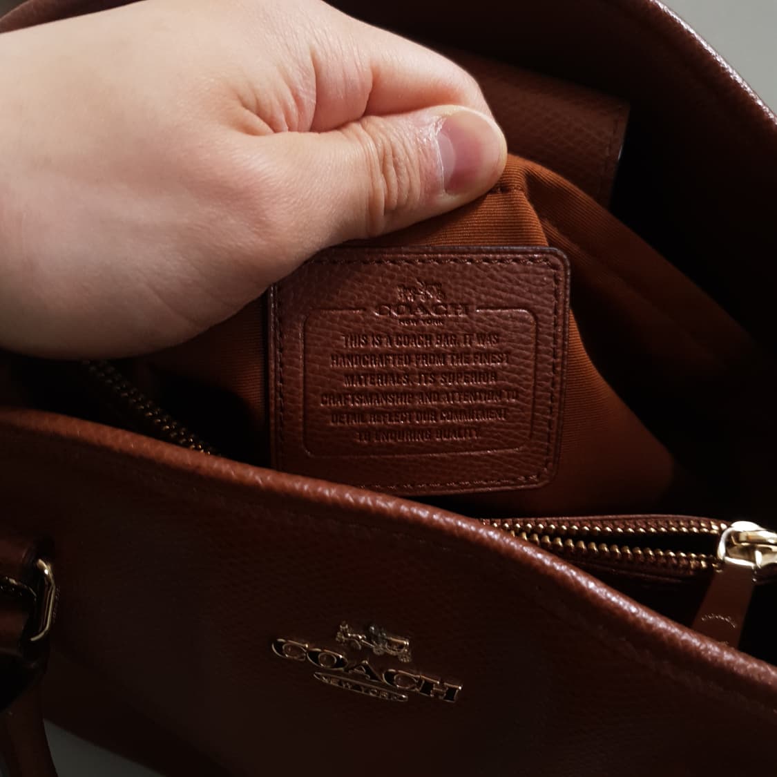 COACH 코치 뉴욕 사피아노 레더 가죽 토트백 숄더백 브라운 상품이미지7