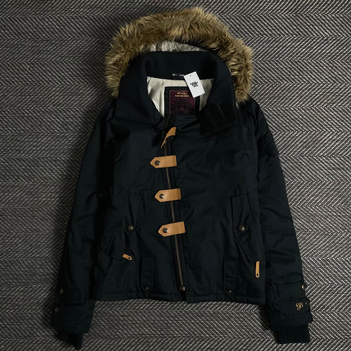 오클리 파이어맨 더플 라쿤 마운틴 숏 파카o 3169 상품이미지1