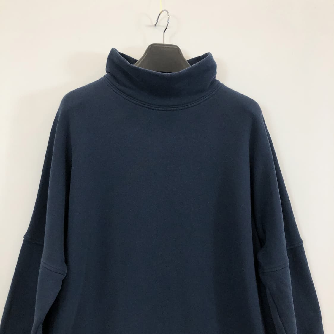 COS 코스 터틀넥 오버스웻 M  상품이미지2