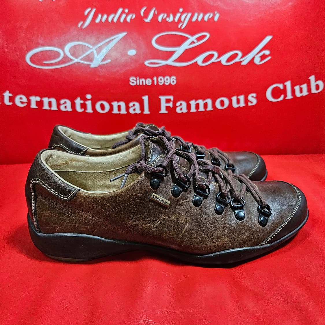 랜드로버 고어텍스 가죽 트래킹화 255size 상품이미지3