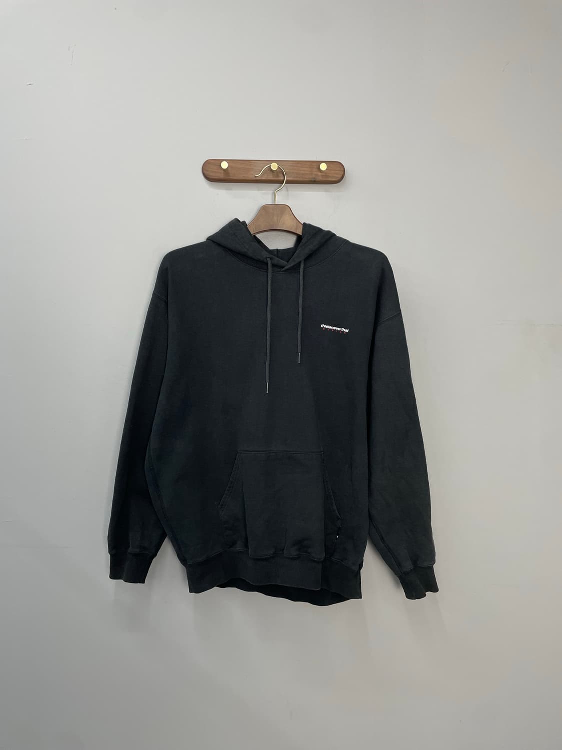 디스이즈네버댓 블랙 로고프린팅 후드티 H1081 상품이미지3