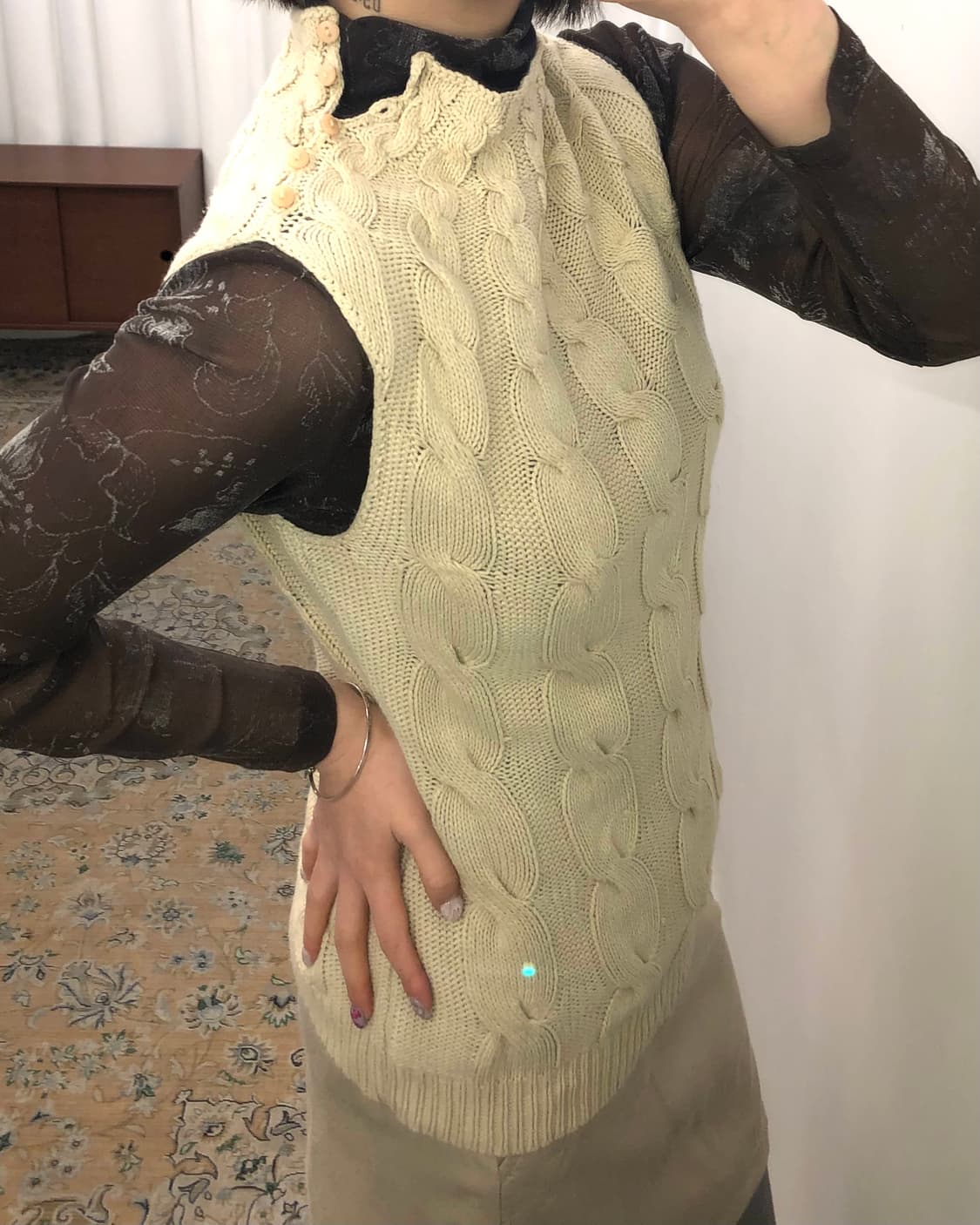 아이보리 버튼 포인트 니트 상품이미지2