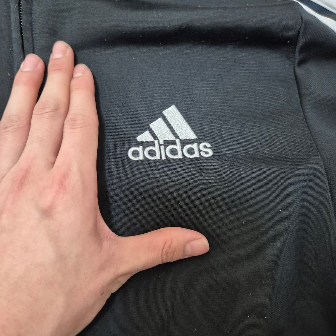 아디다스 오리지널 로고 사이드라인 트랙탑 져지 상품이미지4