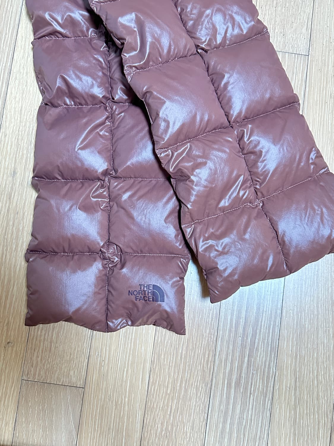 노스페이스 갈색 패딩 목도리 상품이미지2