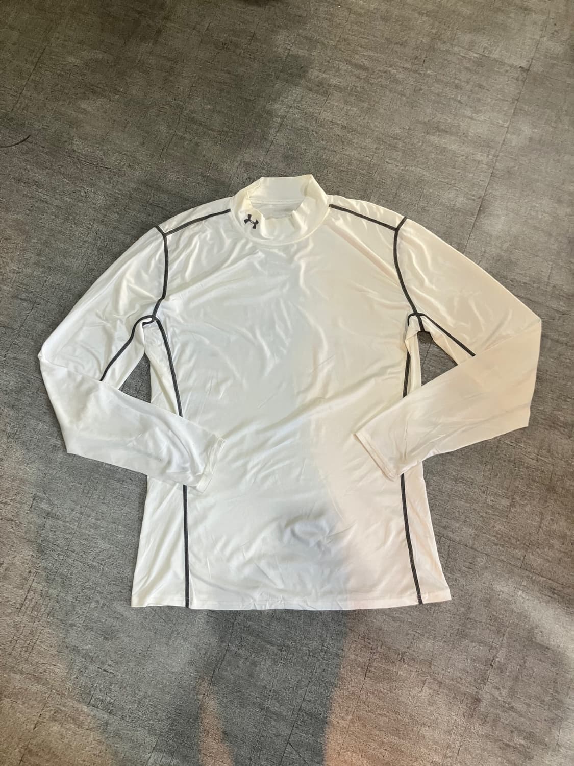 Under Armour 언더아머 올드스쿨스트릿 기능성 긴팔폴라티셔츠 상품이미지1