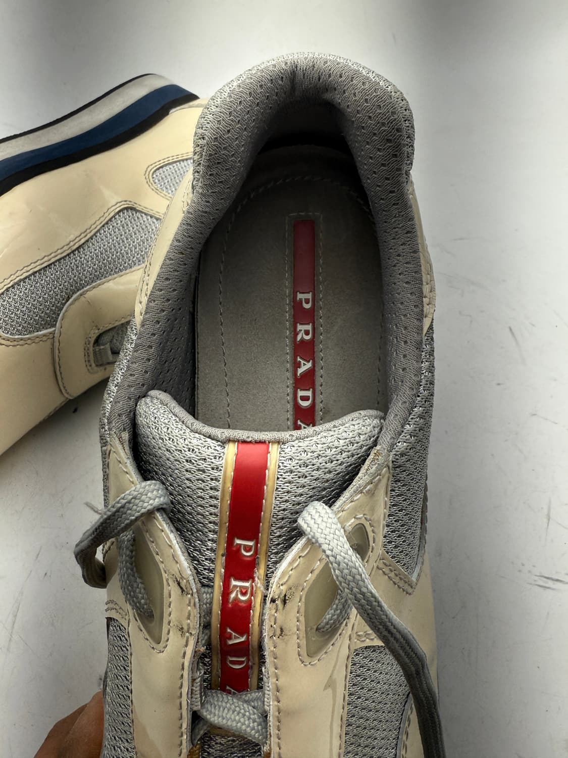 정품)프라다신발265 상품이미지9