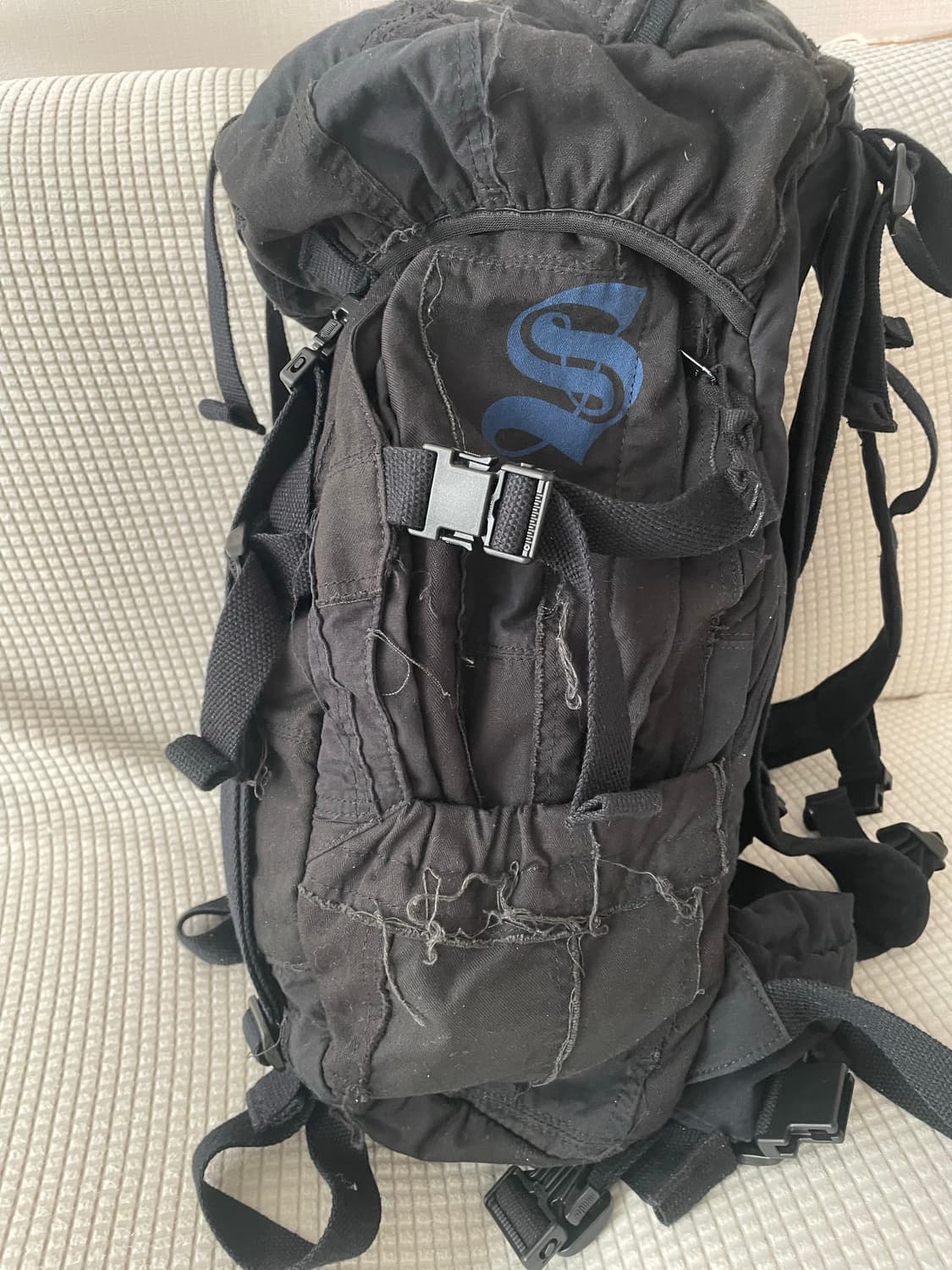 슈프림 x 꼼데가르송 준야 와타나베 맨 패치워크 백팩 블랙 상품이미지2