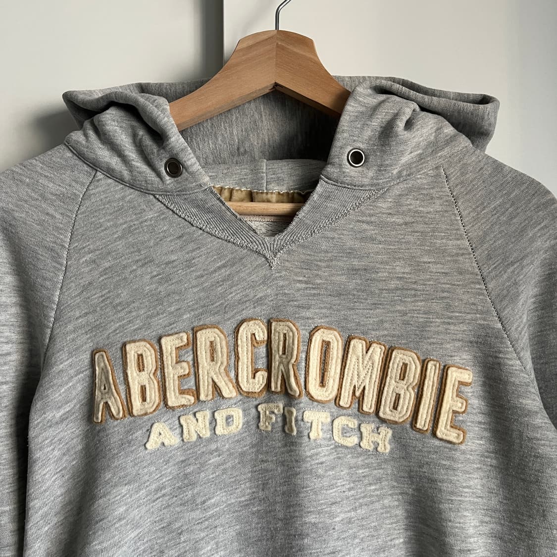 Abercrombie & Fitch Hoodie Sweatshirt 상품이미지3