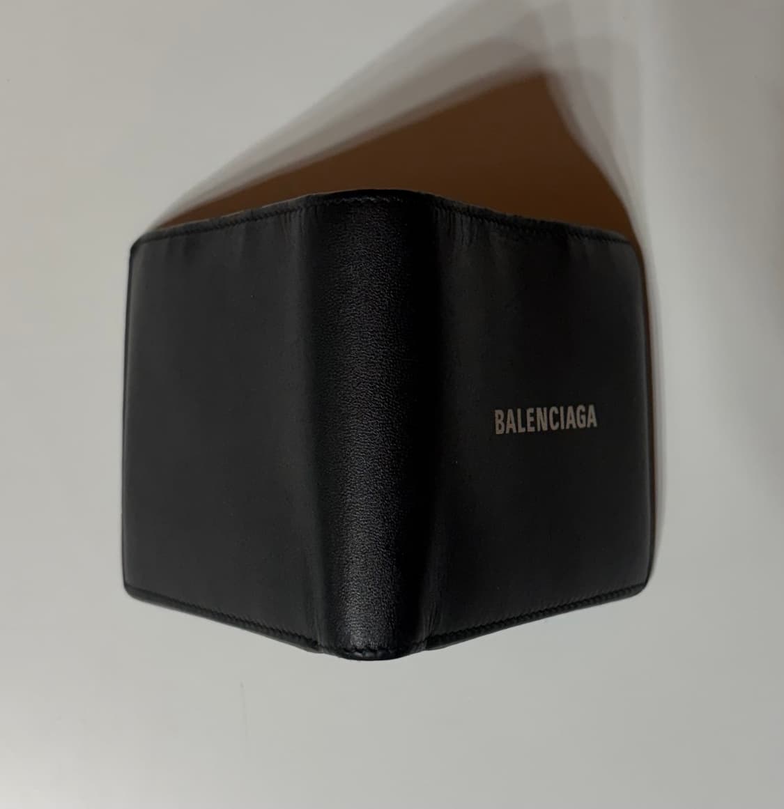 발렌시아가 반지갑 급처 상품이미지2