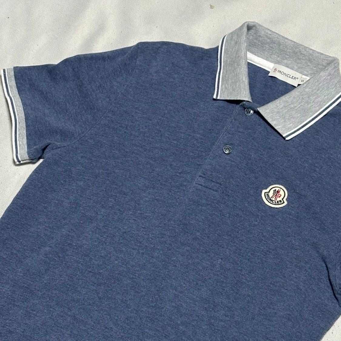 🫶🏻 몽클레어 차콜 카라 반팔티셔츠 🫶🏻 상품이미지2