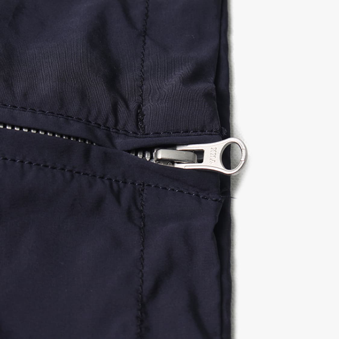  PURPLE LABEL "Navy Wind Breaker" 상품이미지8